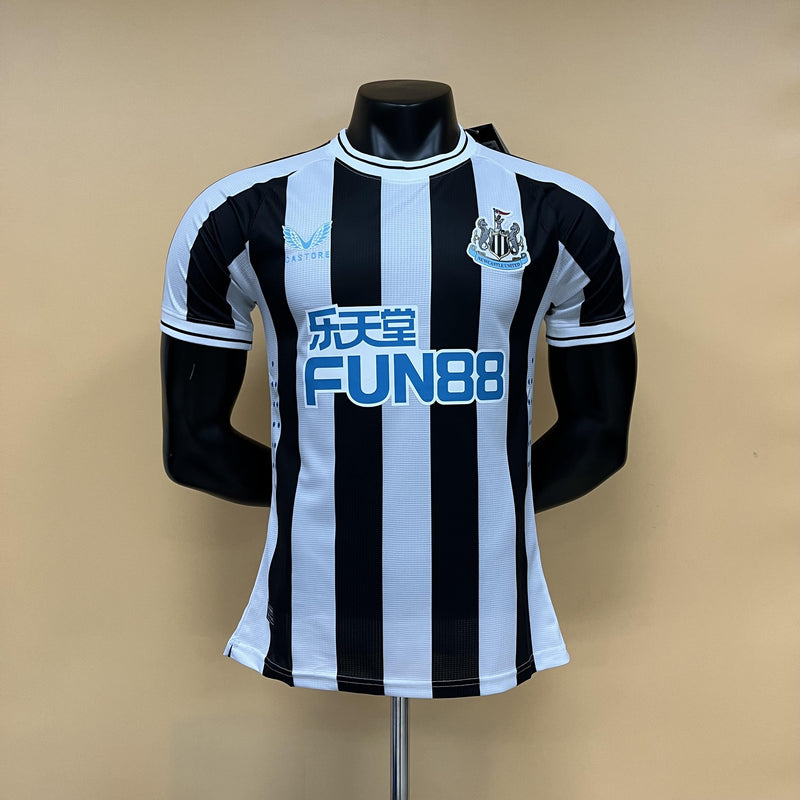 Camisa I Newcastle | 22/23 Torcedor Castore - Preta e Branca