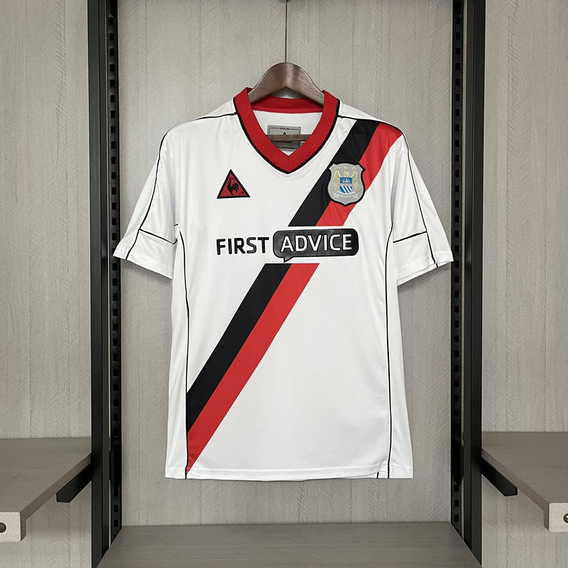 Camisa II Manchester City Retrô | 02/03 Torcedor Le Coq Sportif - Branca